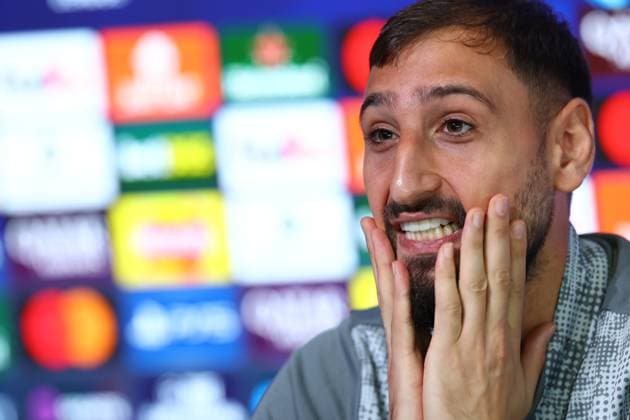 September 17, 2025, Manchester, Naples, England: Gianluigi Donnarumma of Manchester City speaks with media during a press conference, PK, Pressekonferenz ahead of the UEFA Champions League 2025 26 League Phase at Manchester City Football Academy on September 17, 2025 in Manchester, England Manchester England - ZUMAl131 20250917_zsp_l131_021 Copyright: xCiroxDexLucax