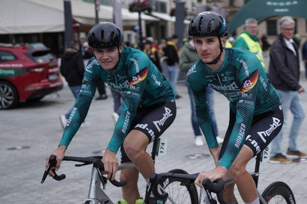 Radsport Tour de Luxembourg 2025 17.09.2025, Cyclisme, Radsport, Tour de Luxembourg, Luxemburg Rundfahrt, 2025, Luxemburg, vl: Pepe AlbrechtREMBE - rad-net - Jermaine ZemkeREMBE - rad-net