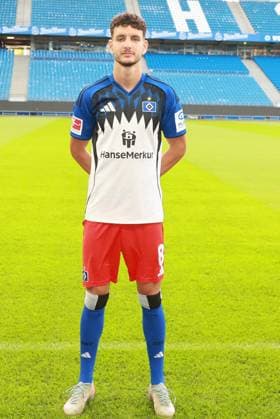 offizieller Portraittermin Verein Hamburger SV 2025 2026 Daniel Elfadli ( Hamburger SV 8) 17.09.2025, Sporthalle, Hamburg, offizieller Portraittermin Verein Hamburger SV 2025 2026
