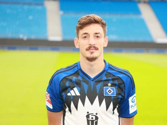 offizieller Portraittermin Verein Hamburger SV 2025 2026 Giorgi Gocholeishvili ( Hamburger SV 16) 17.09.2025, Sporthalle, Hamburg, offizieller Portraittermin Verein Hamburger SV 2025 2026