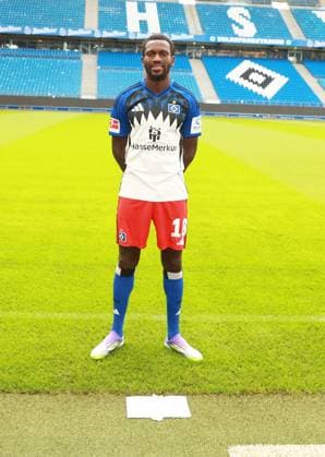 offizieller Portraittermin Verein Hamburger SV 2025 2026 Bakery Jatta ( Hamburger SV 18) 17.09.2025, Sporthalle, Hamburg, offizieller Portraittermin Verein Hamburger SV 2025 2026