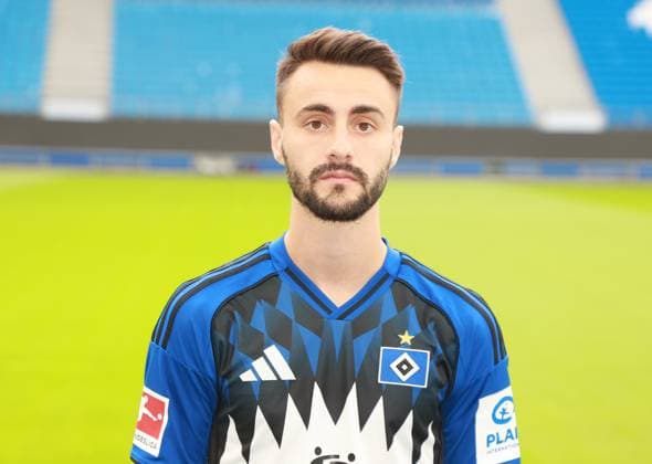 offizieller Portraittermin Verein Hamburger SV 2025 2026 Fabio Vieira Fabio Vieira ( Hamburger SV 20) 17.09.2025, Sporthalle, Hamburg, offizieller Portraittermin Verein Hamburger SV 2025 2026