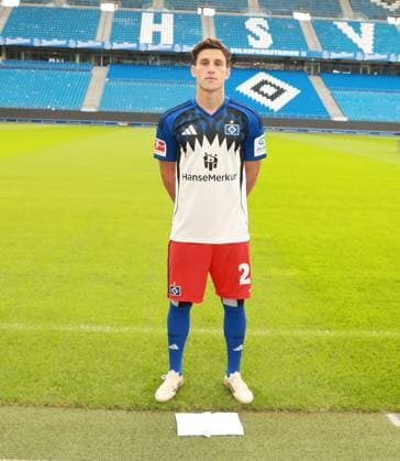 offizieller Portraittermin Verein Hamburger SV 2025 2026 Nicolas Capaldo Nicolas Capaldo ( Hamburger SV 24) 17.09.2025, Sporthalle, Hamburg, offizieller Portraittermin Verein Hamburger SV 2025 2026