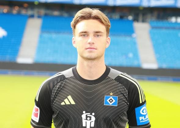 offizieller Portraittermin Verein Hamburger SV 2025 2026 Fernando Dickes ( Hamburger SV 41) 17.09.2025, Sporthalle, Hamburg, offizieller Portraittermin Verein Hamburger SV 2025 2026