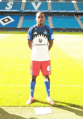 offizieller Portraittermin Verein Hamburger SV 2025 2026 Fabio BaldÃ Fabio Balde ( Hamburger SV 45) 17.09.2025, Sporthalle, Hamburg, offizieller Portraittermin Verein Hamburger SV 2025 2026