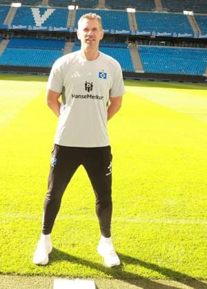 offizieller Portraittermin Verein Hamburger SV 2025 2026 Jan Hasenkamp Athletik-Trainer Hamburger SV 17.09.2025, Sporthalle, Hamburg, offizieller Portraittermin Verein Hamburger SV 2025 2026