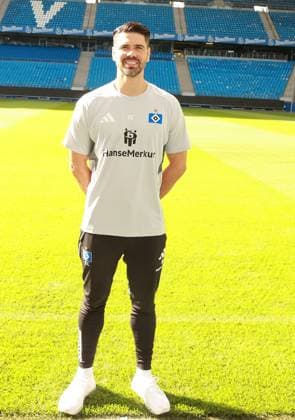 offizieller Portraittermin Verein Hamburger SV 2025 2026 Sebastian Capel (UKE) Reha-Trainer Hamburger Sv 17.09.2025, Sporthalle, Hamburg, offizieller Portraittermin Verein Hamburger SV 2025 2026