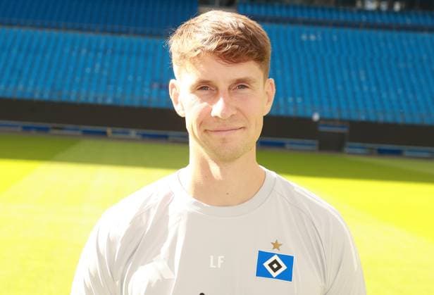 offizieller Portraittermin Verein Hamburger SV 2025 2026 Loic Fave Co Trainer Hamburger Sportverein 17.09.2025, Sporthalle, Hamburg, offizieller Portraittermin Verein Hamburger SV 2025 2026