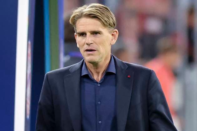 Sportdirektor Christoph Freund (FC Bayern Muenchen) schaut, UEFA Champions League 2025 26 League Phase MD1, FC Bayern München v Chelsea FC, Football Arena Munich am 17. September 2025 in München, Deutschland. (Foto von Marco Steinbrenner DeFodi Images) Sportdirektor Christoph Freund (FC Bayern Muenchen) looks on, UEFA Champions League 2025 26 League Phase MD1, FC Bayern München v Chelsea FC, Football Arena Munich, September 17, 2025 in Munich, Germany. (Photo by Marco Steinbrenner DeFodi Images)