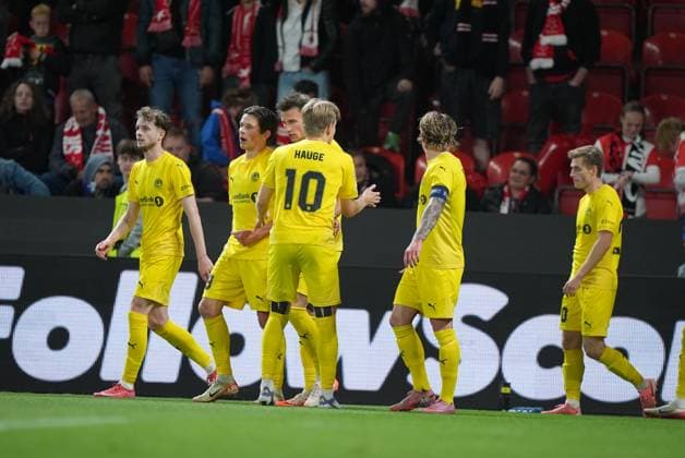 Champions League Slavia Prague Bodo Glimt Prague, Czech Republic 20250917 Bodo Glimts Sondre Brunstad Fet equalizes to 2 2 during the Champions League match between Slavia Prague and Bodo Glimt at Fortuna Arena in Prague Photo Terje Pedersen NTB Praha Czech Republic EDITORIAL USE ONLY RESTRICTED USE FOR BETTING COMPANIES  Copyright: xTerjexPedersenx xNTBx
