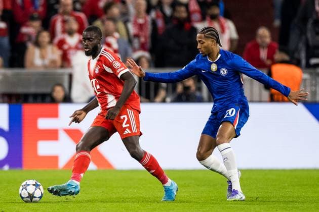 UEFA Champions League, FC Bayern München - FC Chelsea; 17.09.2025 Zweikampf Dayot Upamecano (FC Bayern München, 2), Joao Pedro (FC Chelsea, 20) UEFA Champions League, FC Bayern München - FC Chelsea; München, Allianz Arena am 17.09.2025 Copyright: xBEAUTIFULxSPORTS Wunderlx