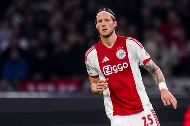 AMSTERDAM, NETHERLANDS - SEPTEMBER 17: Wout Weghorst of AFC Ajax looks on during the UEFA Champions League 2025 26 League Phase MD1 match between AFC Ajax and FC Internazionale Milano at Johan Cruijff Arena on September 17, 2025 in Amsterdam, Netherlands. (Photo by Rene Nijhuis) SPO  Copyright: xRenexNijhuis