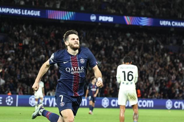 Ligue des Champions Psg-Atalanta PHOTOPQR LE PARISIEN LP Fred Dugit ; Paris ; 17 09 2025 ; Sports Parc des Princes, Paris (XVIe), le 17 09 2025 Ligue des Champions Psg-Atalanta Kvaratskhelia LP Fred Dugit