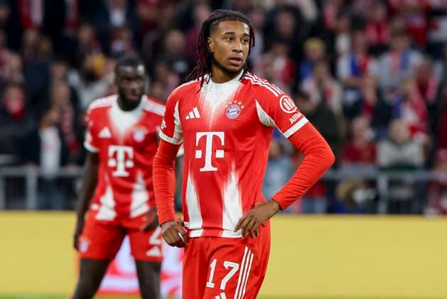 Michael Olise (FC Bayern Muenchen) schaut enttaeuscht, UEFA Champions League 2025 26 League Phase MD1, FC Bayern München v Chelsea FC, Football Arena Munich am 17. September 2025 in München, Deutschland. (Foto von Marco Steinbrenner DeFodi Images) Michael Olise (FC Bayern Muenchen) looks dejected, UEFA Champions League 2025 26 League Phase MD1, FC Bayern München v Chelsea FC, Football Arena Munich, September 17, 2025 in Munich, Germany. (Photo by Marco Steinbrenner DeFodi Images)