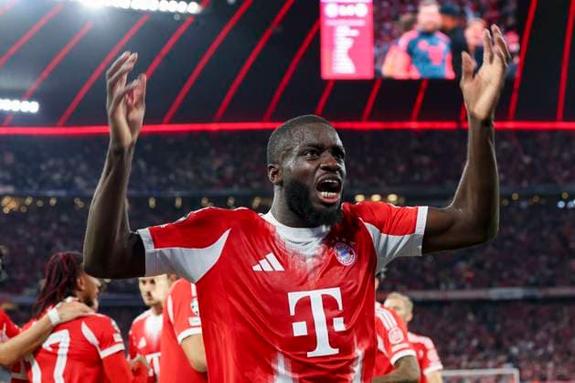 Dayot Upamecano (FC Bayern Muenchen) jubelt, UEFA Champions League 2025 26 League Phase MD1, FC Bayern München v Chelsea FC, Football Arena Munich am 17. September 2025 in München, Deutschland. (Foto von Marco Steinbrenner DeFodi Images) Dayot Upamecano (FC Bayern Muenchen) cheers, UEFA Champions League 2025 26 League Phase MD1, FC Bayern München v Chelsea FC, Football Arena Munich, September 17, 2025 in Munich, Germany. (Photo by Marco Steinbrenner DeFodi Images)