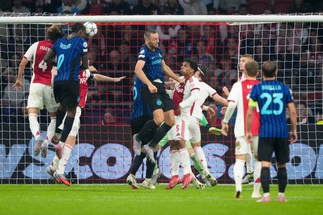 AMSTERDAM, 17-09-2025, Johan Cruijff ArenA ,season 2025 2026 , UEFA Champions League football , league phase, .Match between Ajax and Inter Milan , Picture shows Inter player Marcus Thuram scoring the 0-2 Ajax - Inter  x31067149x Copyright: