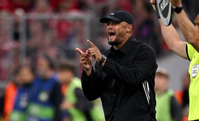 FUSSBALL CHAMPIONS LEAGUE SAISON 2025 2026 Vorrunde 1. Spieltag 17.09.2025 FC Bayern Muenchen - FC Chelsea London Trainer Vincent Kompany (FC Bayern Muenchen)