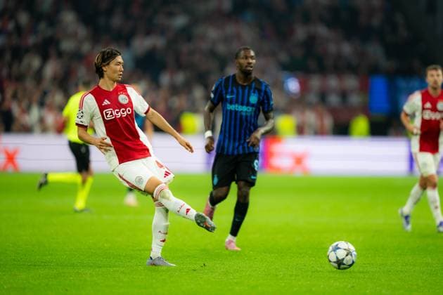 Ajax vs Inter Milan UEFA Champions League MD1 Ko Itakura of Ajax in action against Inter Milan during the UEFA Champions League match at Johan Cruyff Arena in Amsterdam, Netherlands, on September 17, 2025. (Photo by Taisei Iwamoto) Copyright: xTaiseixIwamotox