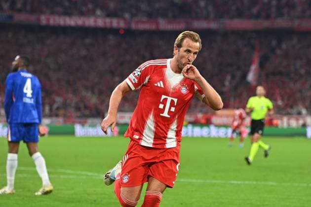 Torjubel Harry KANE (Bayern Muenchen) nach Tor zum 3-1 Jubel,Freude,Begeisterung, Aktion,Einzelbild,angeschnittenes Einzelmotiv,Halbfigur,halbe Figur. Fussball Champions League,Saison 2025 26 ,1.Spieltag. FC Bayern Muenchen - FC Chelsea 3-1 am 17.09.2025 A L L I A N Z A R E N A