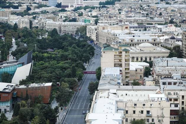 F1 - AZERBAIJAN GRAND PRIX 2025 General view of the track and the city of Baku during the 2025 Formula 1 Qatar Airways Azerbaijan Grand Prix, 17th round of the 2025 FIA Formula One World Championship, WM, Weltmeisterschaft from September 19 to 21, 2025 on the Baku City Circuit, in Baku, Azerbaijan - BakuAzerbaijan  Copyright: xEricxAlonsox