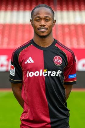 17.09.2025 - 1. FC Nürnberg FCN ( Club ) - 2. Fussball Bundesliga BL - Saison 2025 2026 - Fototermin Porträttermin Vorstellung Präsentation Pressetermin - - Einzelbild Einzelfoto Portrait Porträt Kopfbild - Mohamed Ali Zoma (23, 1. FC Nürnberg FCN )