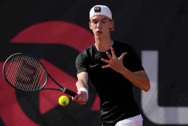 TENNIS - ATP, Tennis Herren Layjet Open BAD WALTERSDORF,AUSTRIA,18.SEP.25 - TENNIS - ATP Challenger Tour, Layjet Open. Image shows Alex Huszar (AUT).  GEPAxpictures xMichaelxRiedler
