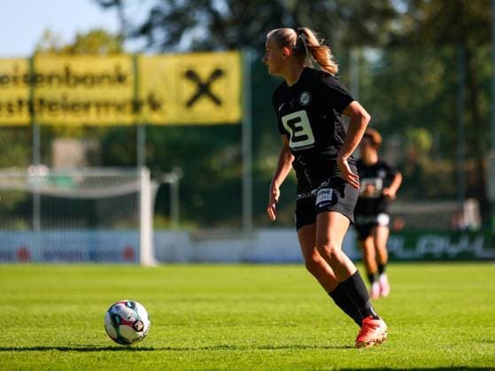 WOMEN SOCCER - EC, Sturm vs Ajax BAD SCHWANBERG,AUSTRIA,18.SEP.25 - WOMEN SOCCER - UEFA Women s Europa Cup, SK Sturm Graz vs Ajax Amsterdam, qualification. Image shows Sandra Jakobsen (Sturm).  GEPAxpictures xJamesxDoak