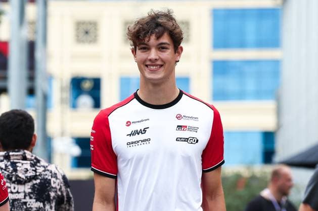 F1 - AZERBAIJAN GRAND PRIX 2025 BEARMAN Ollie Oliver (gbr), Haas F1 Team VF-25, portrait during the 2025 Formula 1 Qatar Airways Azerbaijan Grand Prix, 17th round of the 2025 FIA Formula One World Championship, WM, Weltmeisterschaft from September 19 to 21, 2025 on the Baku City Circuit, in Baku, Azerbaijan - BakuAzerbaijan  Copyright: xEricxAlonsox
