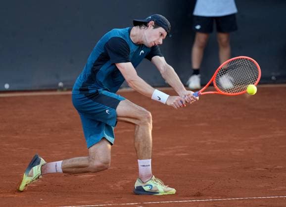 TENNIS - ATP, Tennis Herren Layjet Open BAD WALTERSDORF,AUSTRIA,18.SEP.25 - TENNIS - ATP Challenger Tour, Layjet Open. Image shows Sandro Kopp (AUT).  GEPAxpictures xMichaelxRiedler