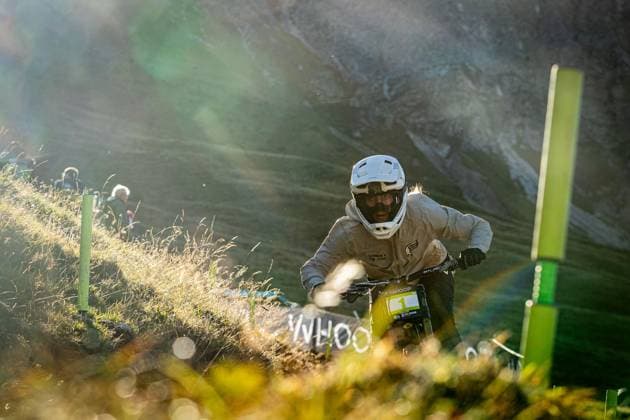 Whoop UCI Mountainbikeworldcup Downhill Lenzerheide ZIERL Rosa CUBE FACTORY RACINGat Whoop UCI Mountainbikeworldcup Downhill Lenzerheide, 18.09.2025,in Lenzerheide,SUI Foto: Sebastian Sternemannat Whoop UCI Mountainbikeworldcup Downhill Lenzerheide, 18.09.2025,in Lenzerheide,SUI Foto: Sebastian Sternemann