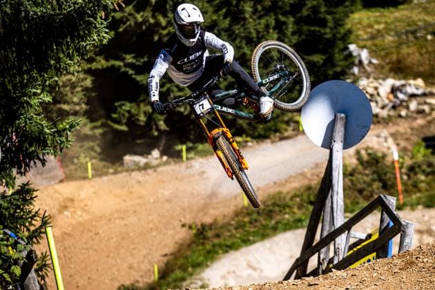 Whoop UCI Mountainbikeworldcup Downhill Lenzerheide HICKMAN Kasper at Whoop UCI Mountainbikeworldcup Downhill Lenzerheide, 18.09.2025,in Lenzerheide,SUI Foto: Sebastian Sternemannat Whoop UCI Mountainbikeworldcup Downhill Lenzerheide, 18.09.2025,in Lenzerheide,SUI Foto: Sebastian Sternemann