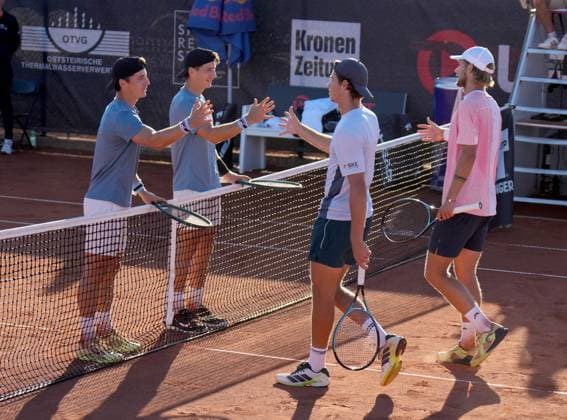 TENNIS - ATP, Tennis Herren Layjet Open BAD WALTERSDORF,AUSTRIA,18.SEP.25 - TENNIS - ATP Challenger Tour, Layjet Open. Image shows Ivan Sabanov, Matej Sabanov (SRB), Joel Schwaerzler and Neil Oberleitner (AUT).  GEPAxpictures xMichaelxRiedler