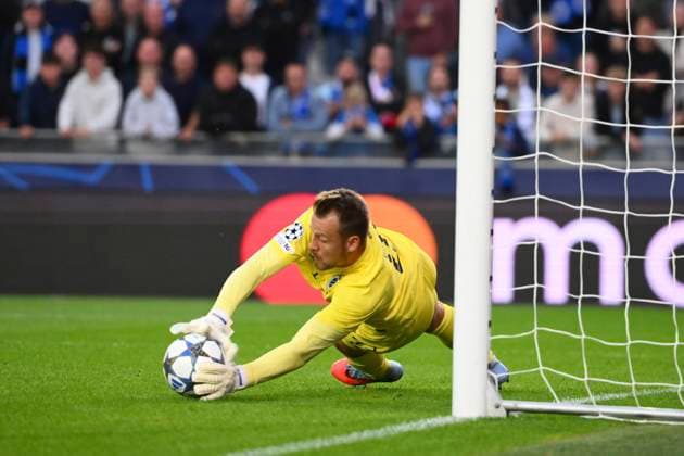 Club Brugge v Monaco - UEFA Champions League BRUGGE, BELGIUM - SEPTEMBER 18 : Mignolet Simon goalkeeper of Club Brugge during the UEFA Champions League 2025 26 League Phase MD1 match between Club Brugge and Monaco on September 18, 2025 in Brugge, Belgium, 18 09 2025 Brugge Belgium  Copyright: xVincentxKalutx