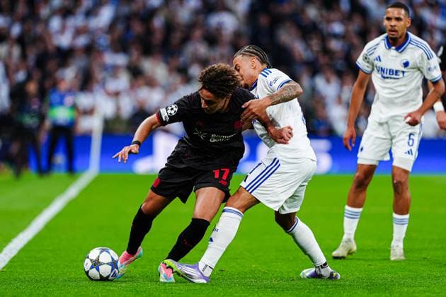 Eliesse Ben Seghir (Bayer 04 Leverkusen, 17), Jordan Larsson (FC Kopenhagen, 11) DEN, FC Kopenhagen vs. Bayer 04 Leverkusen, Fussball, UEFA Champions League, Spieltag 1, Spielzeit 2025 2026, 18.09.2025 DEN, FC Kopenhagen vs. Bayer 04 Leverkusen, Fussball, UEFA Champions League, Spieltag 1, Spielzeit 2025 2026, 18.09.2025 Kopenhagen Copyright: xEibner-Pressefoto MarcelxvonxFehrnx EP_MFN