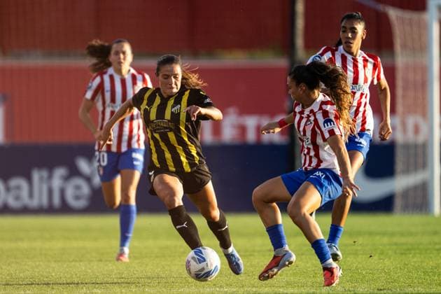 250918 Mary Caroline Wickenheiser of Häcken during the second leg UEFA Women™s Champions League third qualifying round football match between Atletico Madrid and Häcken on September 18, 2025 in Madrid. Photo: Carl Sandin BILDBYRAN kod CS CS0773 fotboll football soccer fotball uefa womens champions league atletico madrid häcken dam bbeng Copyright: CARLxSANDIN BB250918CS050