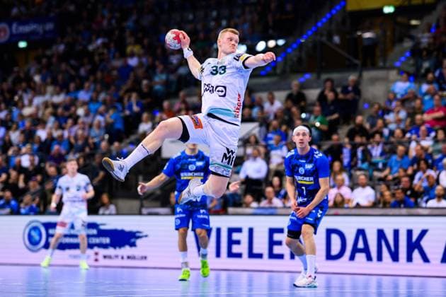TVB Stuttgart - Frisch Auf Göppingen Handball: 1. Bundesliga, Herren, Saison 2025 2026, TVB Stuttgart - Frisch Auf Göppingen, Porsche Arena. Göppingens Ãmir Örn Gislason in Aktion. Stuttgart Porsche Arena Baden-Württemberg Deutschland