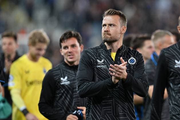 250918 Club Brugge vs AS Monaco goalkeeper Simon Mignolet (22) of Club Brugge celebrates after winning the Uefa Champions League first matchday in the League phase game in season 2025 - 2026 between Club Brugge KV and AS Monaco on September 18 , 2025 in Brugge, Belgium. (Photo by David Catry Isosport) Brugge Belgium  Copyright: xDavidxCatryx 20250918DC2_3454