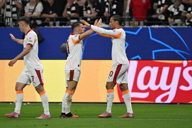 Torjubel zum 0:1 durch Yunus Akguen 11 (Galatasaray Istanbul), Eintracht Frankfurt vs. Galatasaray Istanbul, Champions League, Gruppenphase, 1.Spieltag, 18.09.2025 Frankfurt Hessen Deutschland