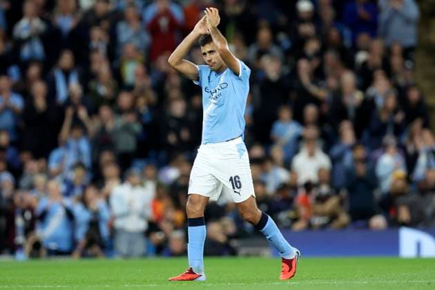 Manchester City v SSC Napoli - UEFA Champions League 2025 26 League Phase MD1 Rodri of Manchester City is substituted during the UEFA Champions League 2025 26 League Phase MD1 match between Manchester City and SSC Napoli at City of Manchester Stadium on September 18, 2025 in Manchester, England. Manchester City of Manchester Stadium England United Kingdom Copyright: xNigelxFrench Sportsphoto APLx 14135245