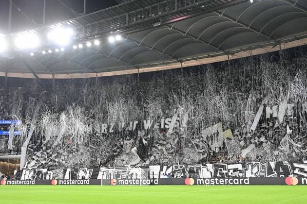 Fußball Champions League 1. Spieltag Eintracht Frankfurt - Galatasaray Istanbul am 18.09.2025 im Deutsche Bank Park in Frankfurt Frankfurter Choreo vor dem Spiel