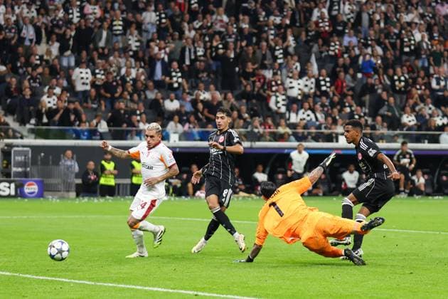 Champions League Eintracht Frankfurt - Galatasaray AS am 18.09.25 in Deutsche Bank Park, Frankfurt Ansgar Knauff, (Eintracht Frankfurt, 7) trifft zum 5-1 Frankfurt Deutsche Bank Park Frankfurt Deutschland Copyright: xAlfioxMarinox