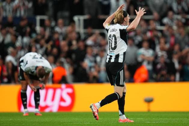 ESP: Newcastle United - FC Barcelona, Barca La Liga EA Sports. UEFA Champions League. Matchday 1. Anthony Gordon of Newcastle United celebrates the 1-2 during the UEFA Champions League match, between Newcastle United and FC Barcelona, matchday 1, played at St. James Park Stadium on September 18, 2025 in Newcastle, England. Copyright: xBaguxBlancox xPRESSINx PS_250918_NEW_BAR_2526_047