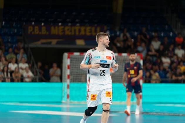 FC Barcelona, Barca v SC Magdeburg - EHF Champions League Sebastian Barthold of Magdeburg plays during the EHF Champions League Group Phase 2025 2026 between FC Barcelona and SC Magdeburg at Palau Blaugrana in Barcelona, Spain, on September 18, 2025. Barcelona Spain  Copyright: xRubenxDexLaxRosax originalFilename:delarosa-ehfchamp250918_npAUX.jpg