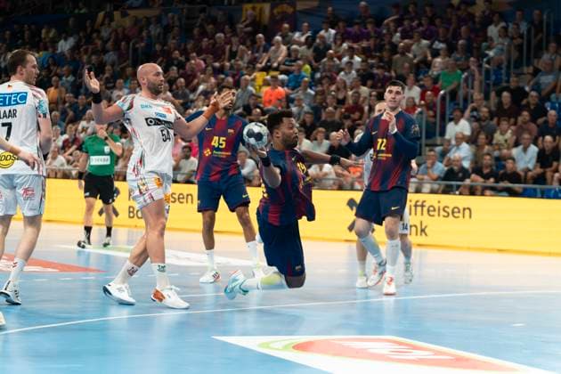 FC Barcelona, Barca v SC Magdeburg - EHF Champions League Timothey N Guessan plays for FC Barcelona during the EHF Champions League Group Phase 2025 2026 match between FC Barcelona and SC Magdeburg at Palau Blaugrana in Barcelona, Spain, on September 18, 2025. Barcelona Spain  Copyright: xRubenxDexLaxRosax originalFilename:delarosa-ehfchamp250918_npahy.jpg