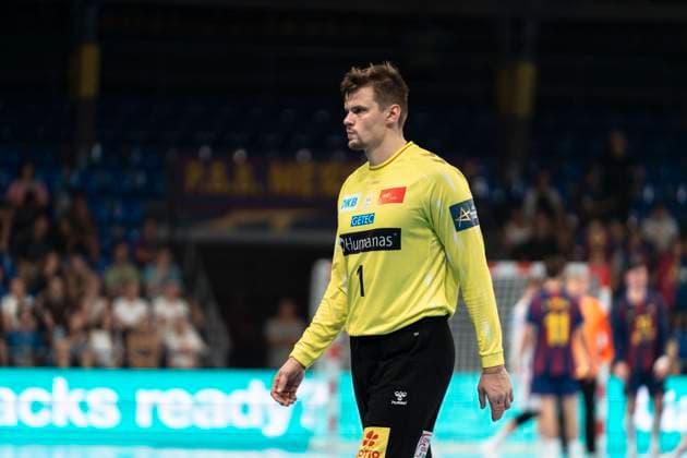 FC Barcelona, Barca v SC Magdeburg - EHF Champions League Sergey Hernandez Ferrer is the goalkeeper of Magdeburg playing during the EHF Champions League Group Phase 2025 2026 between FC Barcelona and SC Magdeburg at Palau Blaugrana in Barcelona, Spain, on September 18, 2025. Barcelona Spain  Copyright: xRubenxDexLaxRosax originalFilename:delarosa-ehfchamp250918_npCoi.jpg
