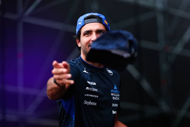 F1 - AZERBAIJAN GRAND PRIX 2025 SAINZ Carlos (spa), Williams Racing FW47, portrait during the 2025 Formula 1 Qatar Airways Azerbaijan Grand Prix, 17th round of the 2025 FIA Formula One World Championship, WM, Weltmeisterschaft from September 19 to 21, 2025 on the Baku City Circuit, in Baku, Azerbaijan - BakuAzerbaijan  Copyright: xEricxAlonsox