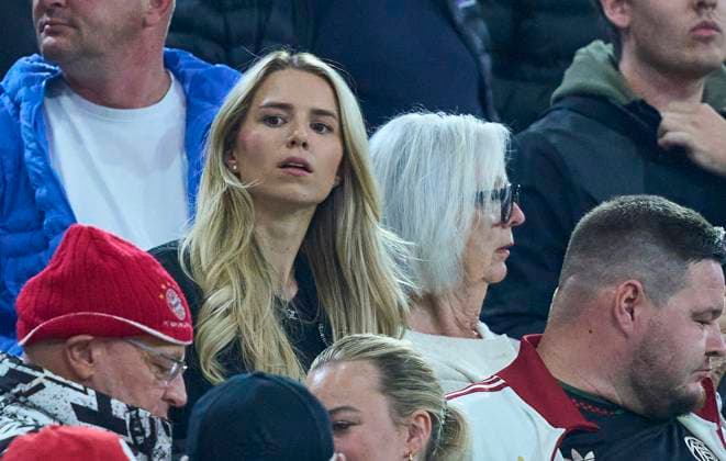 Anika Neuer, wife of Manuel Neuer, FCB 1 in the League Phase Matchday 1 match FC BAYERN MUENCHEN - CHELSEA FC of football UEFA Champions League 2025 26 in Allianz Arena Munich, Sept 17, 2025 , FCB, München