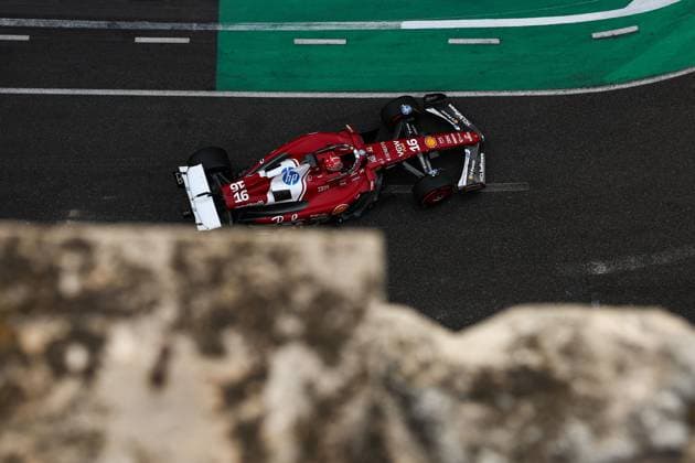 F1 - AZERBAIJAN GRAND PRIX 2025 16 LECLERC Charles (mco), Scuderia Ferrari SF-25, action during the 2025 Formula 1 Qatar Airways Azerbaijan Grand Prix, 17th round of the 2025 FIA Formula One World Championship, WM, Weltmeisterschaft from September 19 to 21, 2025 on the Baku City Circuit, in Baku, Azerbaijan - BakuAzerbaijan  Copyright: xEricxAlonsox