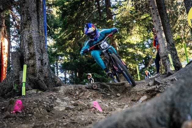 Whoop UCI Mountainbikeworldcup Downhill Lenzerheide ILES Finn SPECIALIZED GRAVITYat Whoop UCI Mountainbikeworldcup Downhill Lenzerheide, 19.09.2025,in Lenzerheide,SUI Foto: Sebastian Sternemannat Whoop UCI Mountainbikeworldcup Downhill Lenzerheide, 19.09.2025,in Lenzerheide,SUI Foto: Sebastian Sternemann