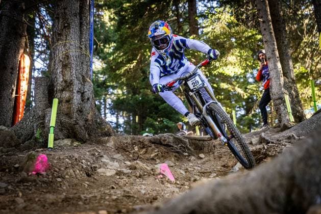 Whoop UCI Mountainbikeworldcup Downhill Lenzerheide BRUNI Loic SPECIALIZED GRAVITYat Whoop UCI Mountainbikeworldcup Downhill Lenzerheide, 19.09.2025,in Lenzerheide,SUI Foto: Sebastian Sternemannat Whoop UCI Mountainbikeworldcup Downhill Lenzerheide, 19.09.2025,in Lenzerheide,SUI Foto: Sebastian Sternemann